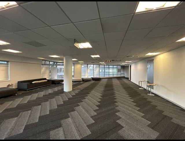 431M² OFFICE TO LET IN SANDTON CENTRAL
